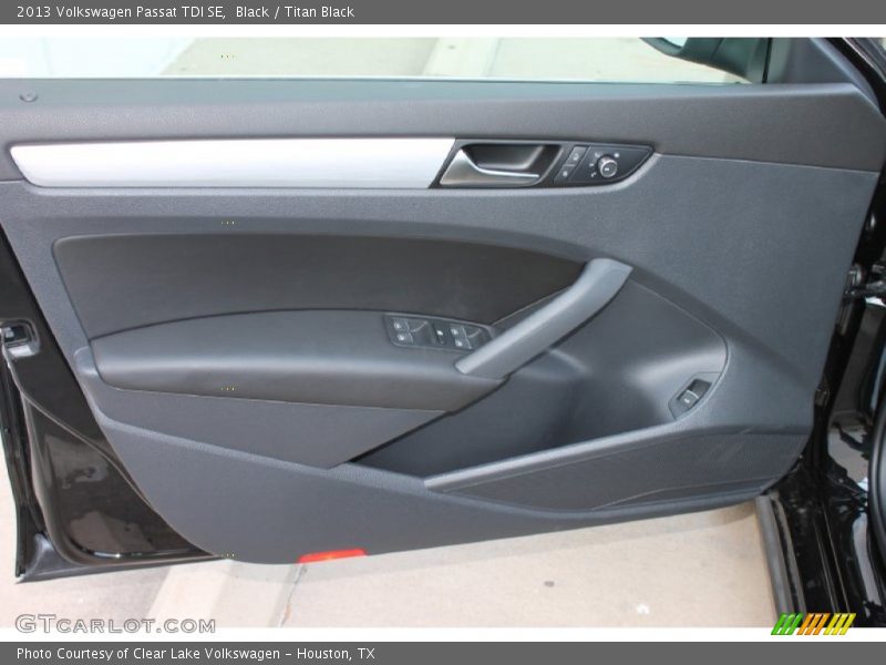 Black / Titan Black 2013 Volkswagen Passat TDI SE