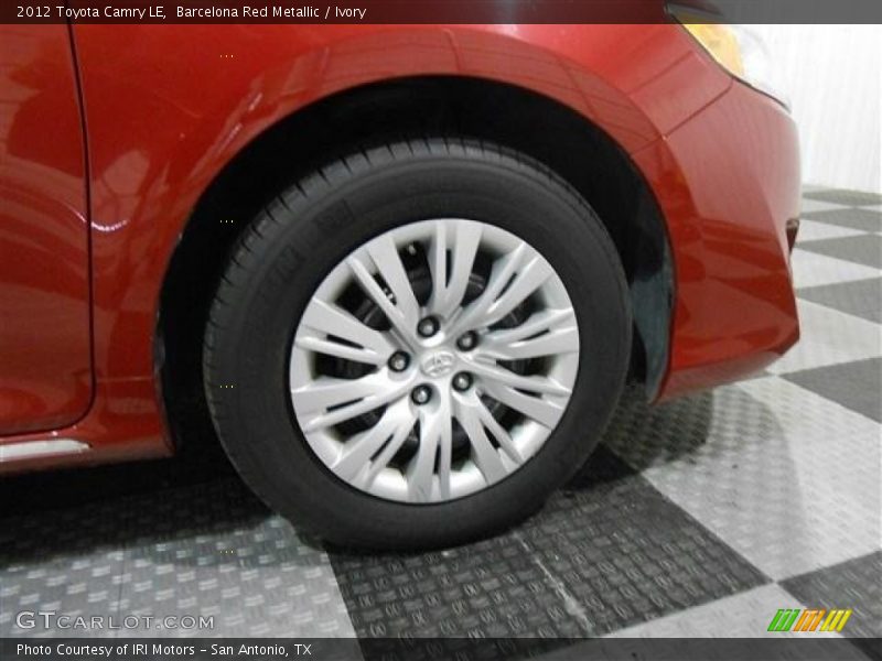 Barcelona Red Metallic / Ivory 2012 Toyota Camry LE