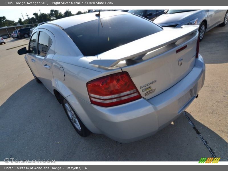 Bright Silver Metallic / Dark Slate Gray 2009 Dodge Avenger SXT