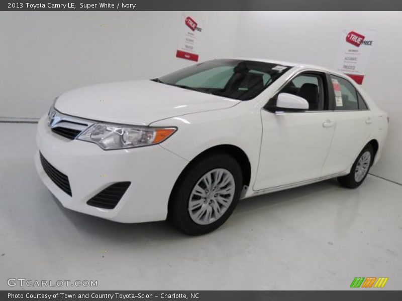 Super White / Ivory 2013 Toyota Camry LE