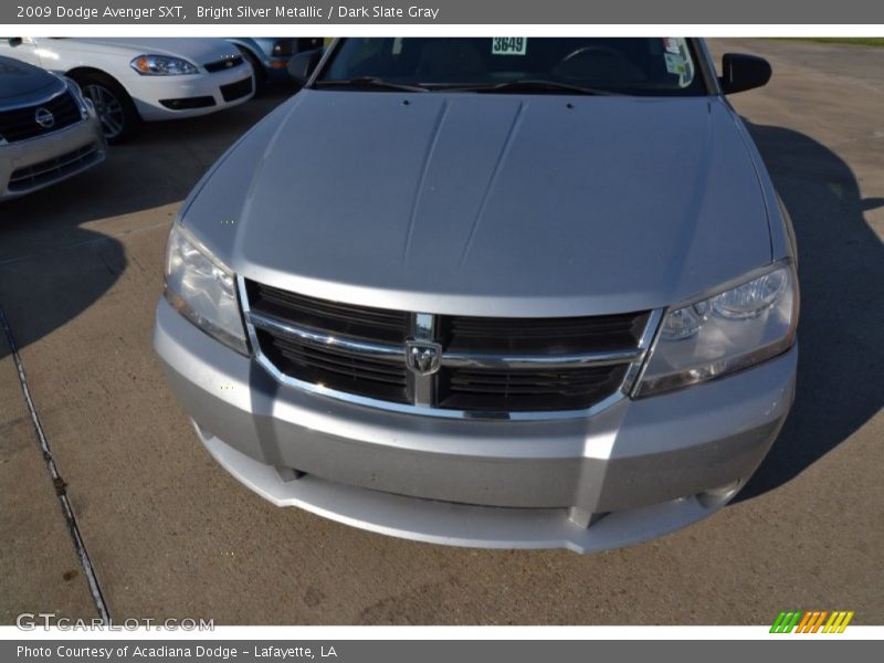Bright Silver Metallic / Dark Slate Gray 2009 Dodge Avenger SXT