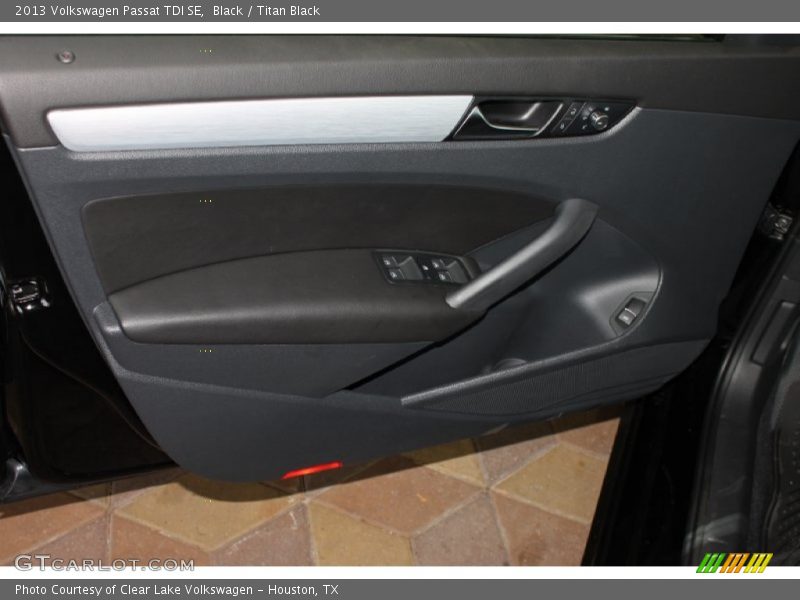 Black / Titan Black 2013 Volkswagen Passat TDI SE
