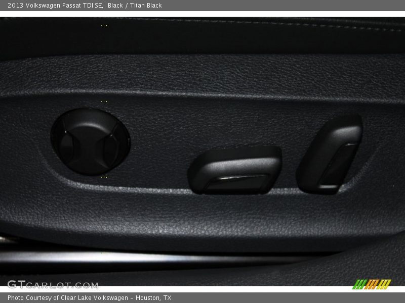 Black / Titan Black 2013 Volkswagen Passat TDI SE