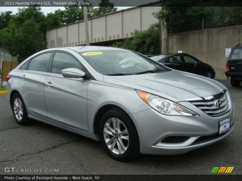 Radiant Silver / Gray 2011 Hyundai Sonata GLS