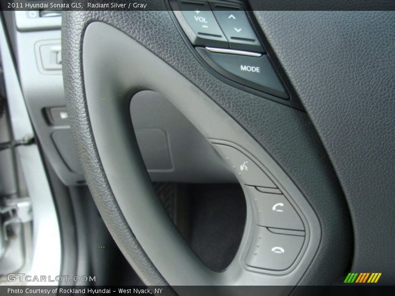 Radiant Silver / Gray 2011 Hyundai Sonata GLS