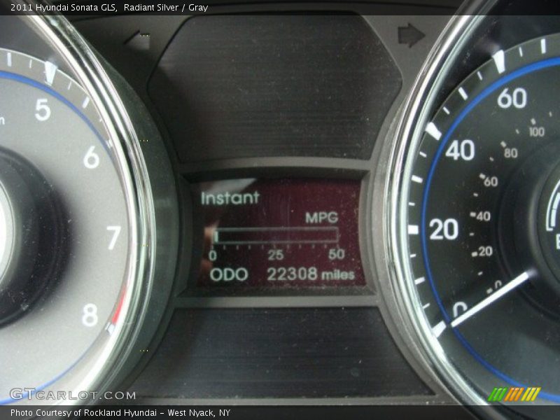 Radiant Silver / Gray 2011 Hyundai Sonata GLS