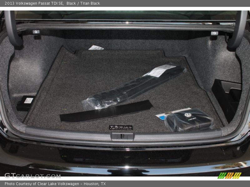 Black / Titan Black 2013 Volkswagen Passat TDI SE
