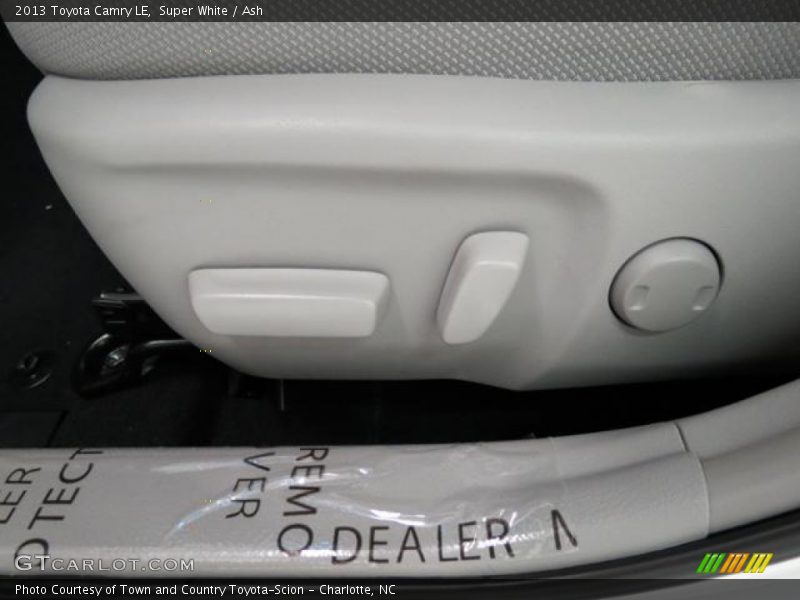 Super White / Ash 2013 Toyota Camry LE