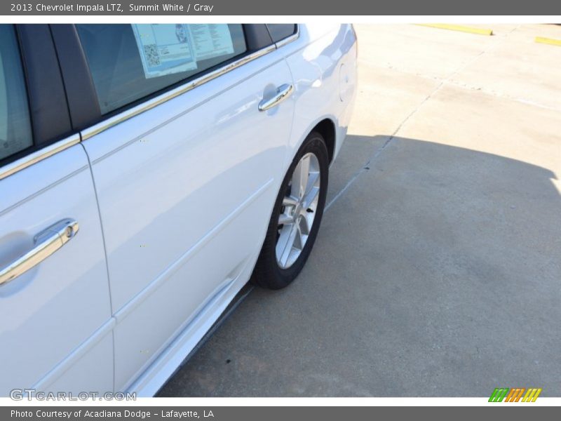 Summit White / Gray 2013 Chevrolet Impala LTZ