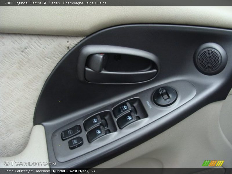 Champagne Beige / Beige 2006 Hyundai Elantra GLS Sedan