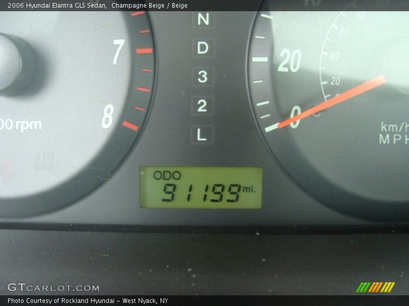 Champagne Beige / Beige 2006 Hyundai Elantra GLS Sedan