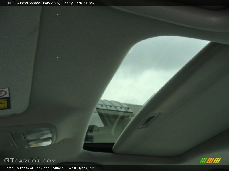 Ebony Black / Gray 2007 Hyundai Sonata Limited V6