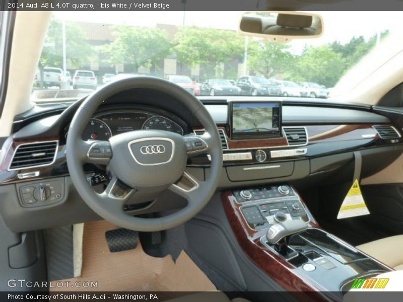 Dashboard of 2014 A8 L 4.0T quattro