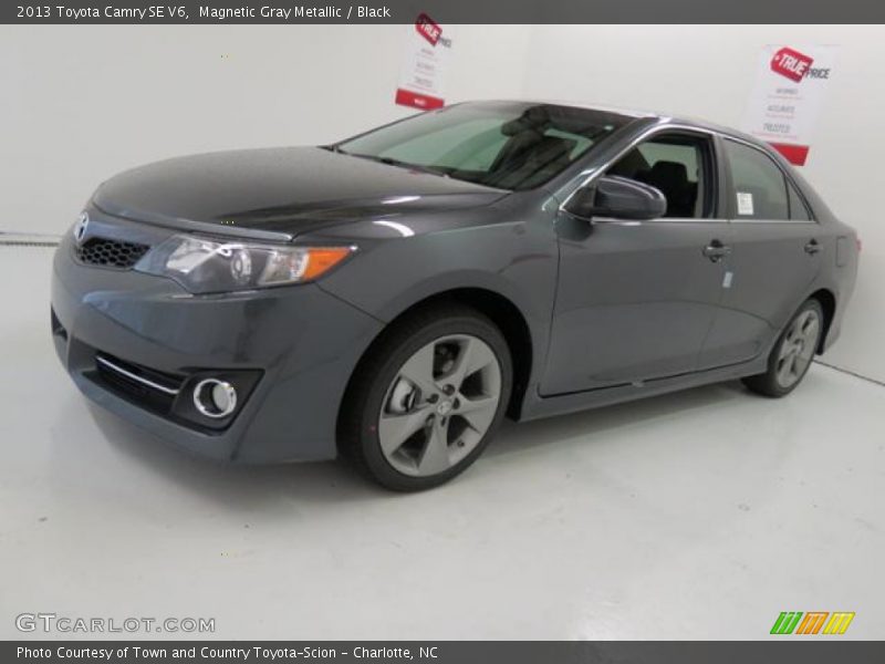 Magnetic Gray Metallic / Black 2013 Toyota Camry SE V6