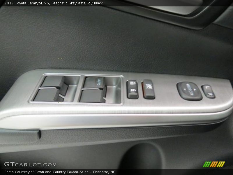 Magnetic Gray Metallic / Black 2013 Toyota Camry SE V6