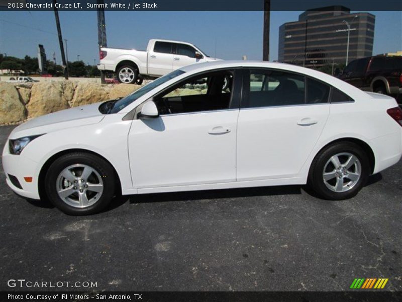 Summit White / Jet Black 2013 Chevrolet Cruze LT