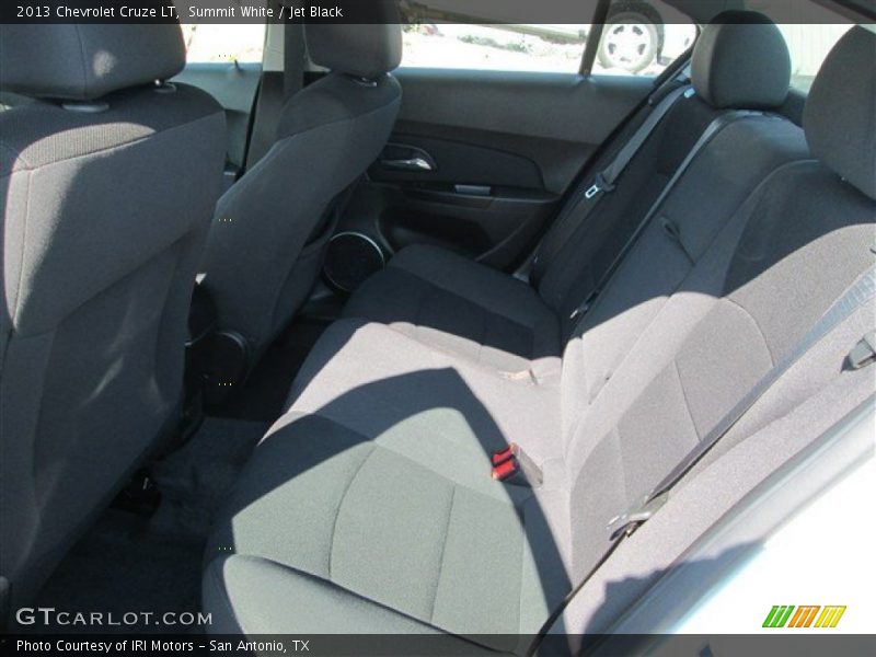 Summit White / Jet Black 2013 Chevrolet Cruze LT