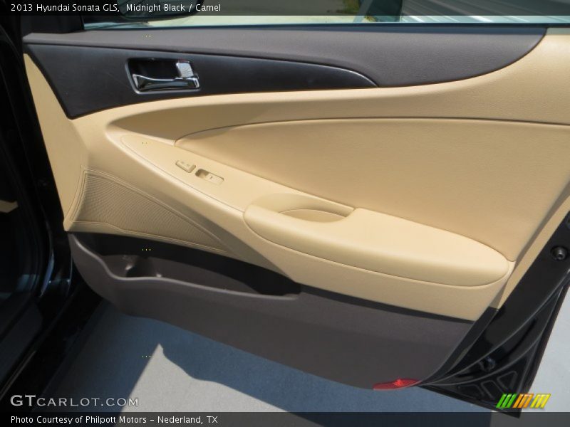 Midnight Black / Camel 2013 Hyundai Sonata GLS