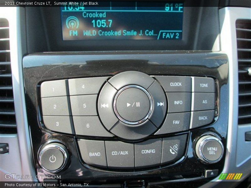 Summit White / Jet Black 2013 Chevrolet Cruze LT