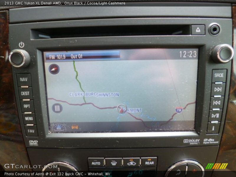 Onyx Black / Cocoa/Light Cashmere 2013 GMC Yukon XL Denali AWD