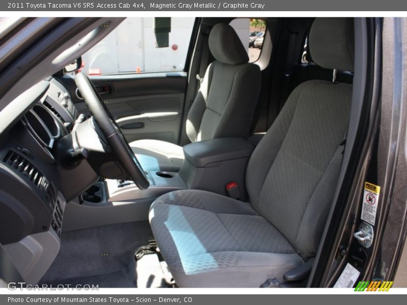 Magnetic Gray Metallic / Graphite Gray 2011 Toyota Tacoma V6 SR5 Access Cab 4x4