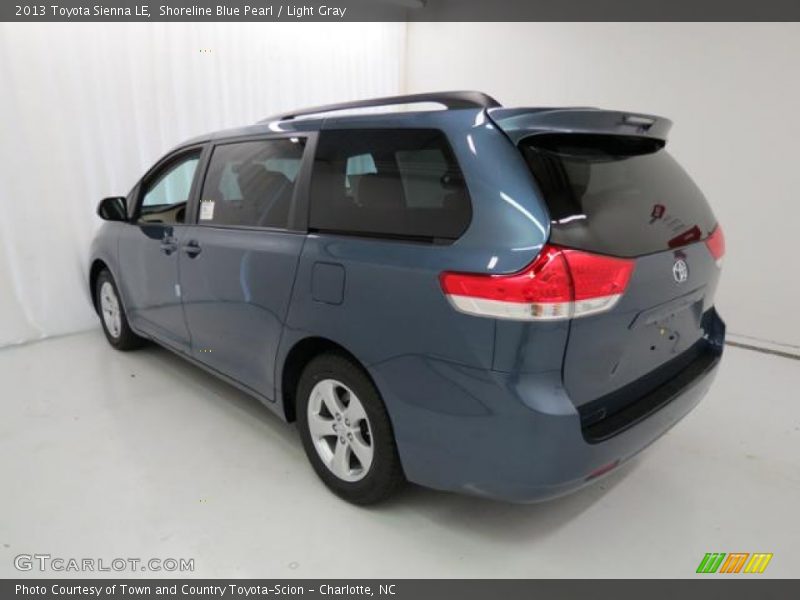 Shoreline Blue Pearl / Light Gray 2013 Toyota Sienna LE