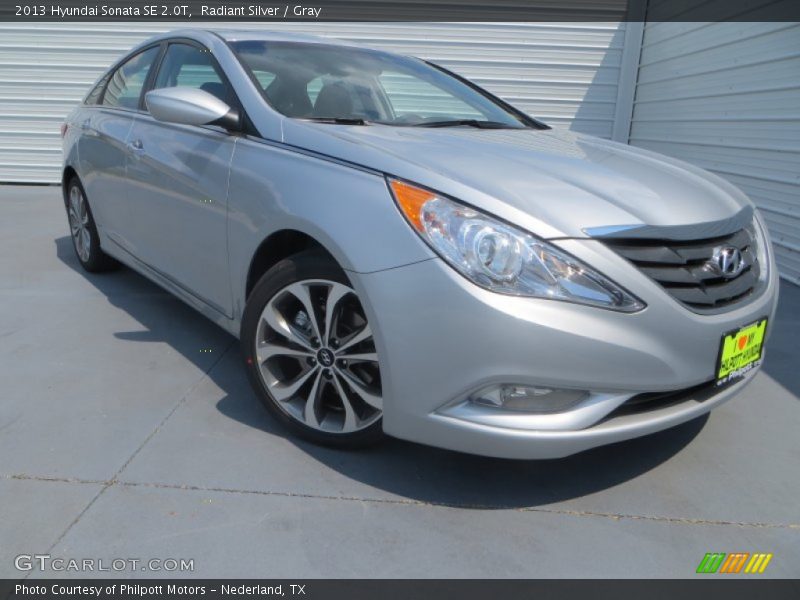 Radiant Silver / Gray 2013 Hyundai Sonata SE 2.0T