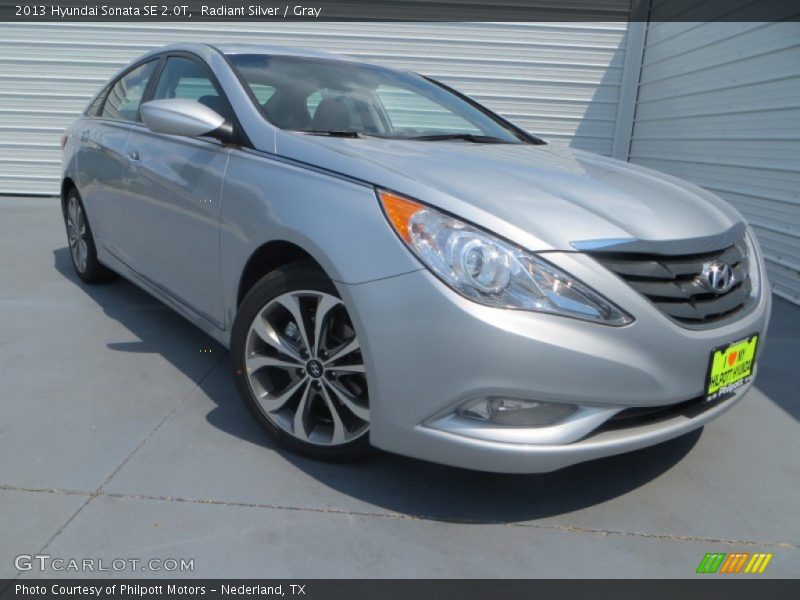 Radiant Silver / Gray 2013 Hyundai Sonata SE 2.0T