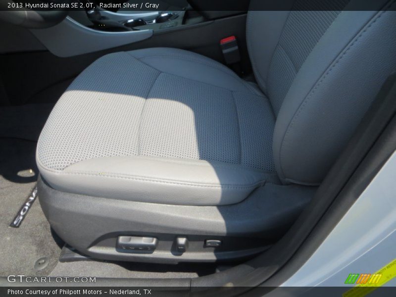 Radiant Silver / Gray 2013 Hyundai Sonata SE 2.0T