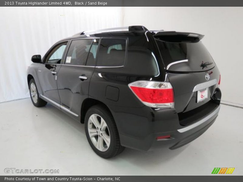 Black / Sand Beige 2013 Toyota Highlander Limited 4WD