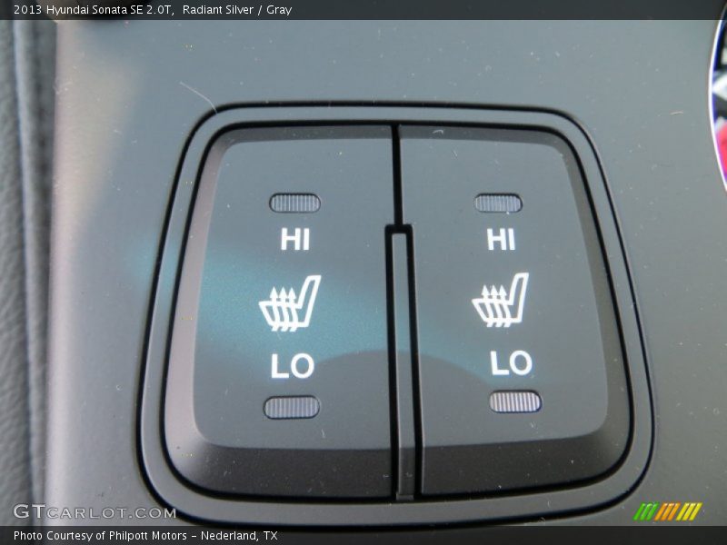 Radiant Silver / Gray 2013 Hyundai Sonata SE 2.0T