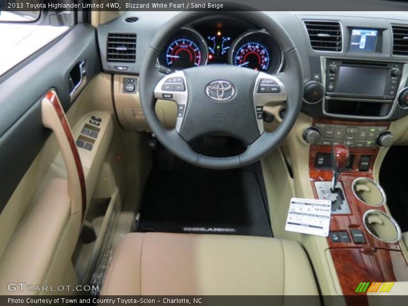 Blizzard White Pearl / Sand Beige 2013 Toyota Highlander Limited 4WD
