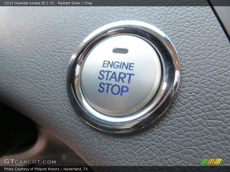 Radiant Silver / Gray 2013 Hyundai Sonata SE 2.0T