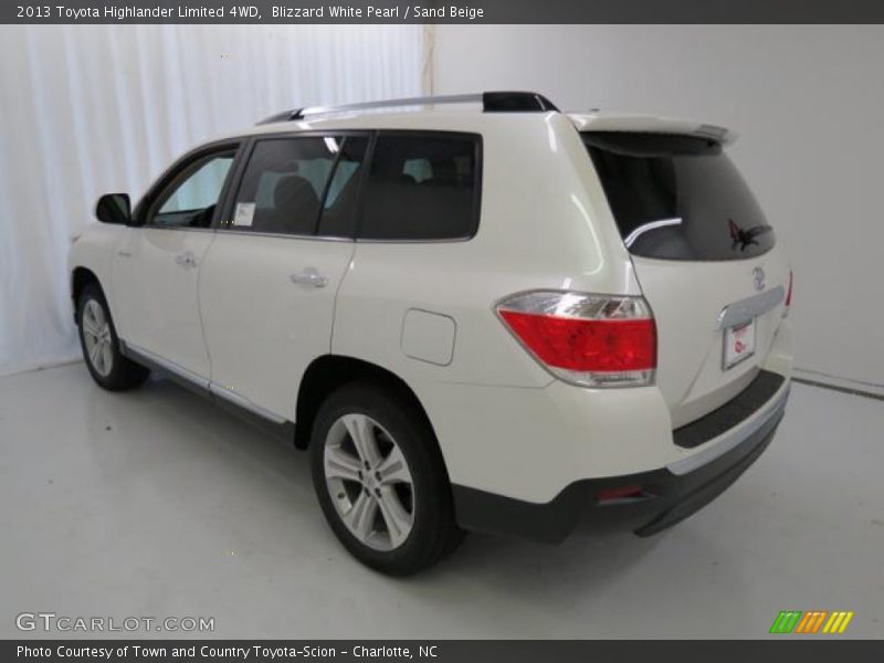 Blizzard White Pearl / Sand Beige 2013 Toyota Highlander Limited 4WD