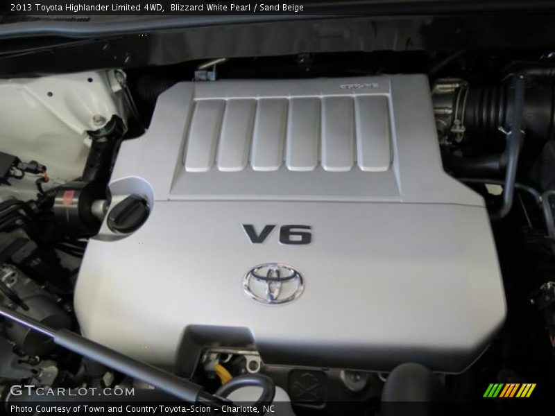 Blizzard White Pearl / Sand Beige 2013 Toyota Highlander Limited 4WD