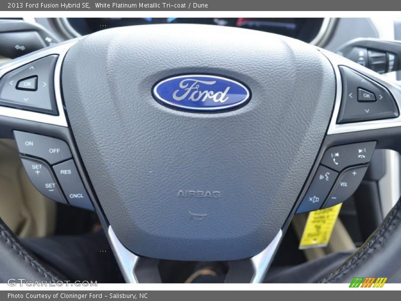 White Platinum Metallic Tri-coat / Dune 2013 Ford Fusion Hybrid SE