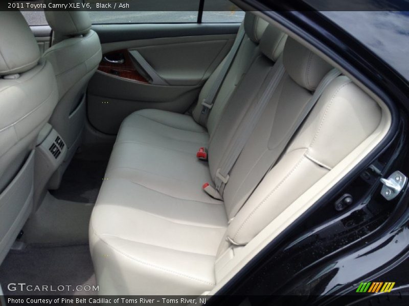 Black / Ash 2011 Toyota Camry XLE V6