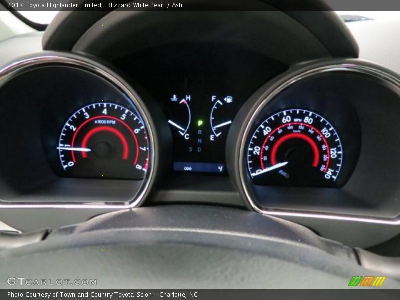 Blizzard White Pearl / Ash 2013 Toyota Highlander Limited