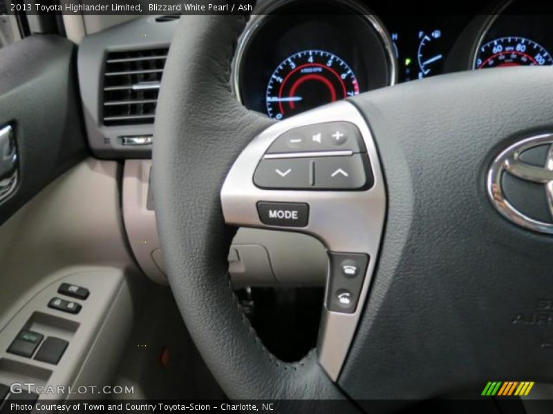 Blizzard White Pearl / Ash 2013 Toyota Highlander Limited
