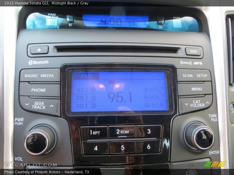 Midnight Black / Gray 2013 Hyundai Sonata GLS