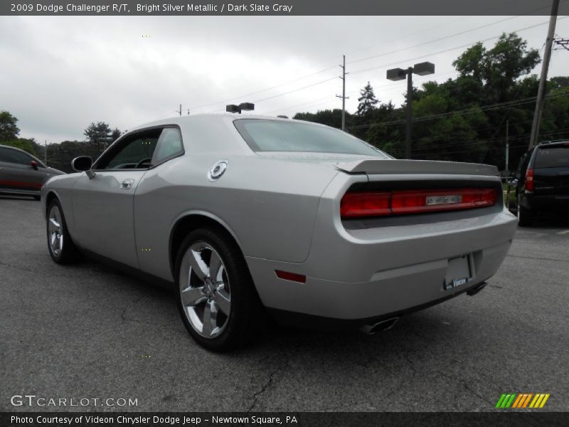 Bright Silver Metallic / Dark Slate Gray 2009 Dodge Challenger R/T