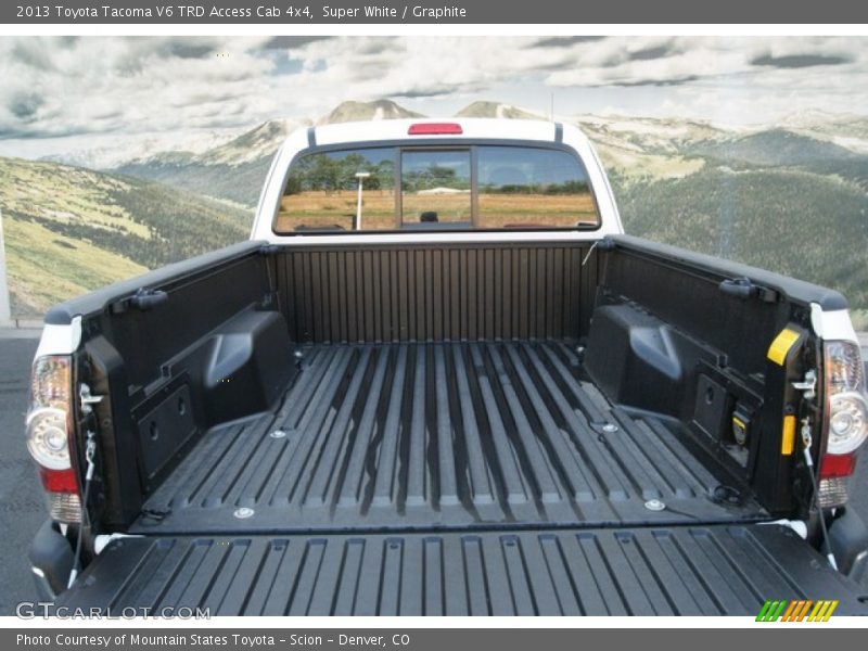Super White / Graphite 2013 Toyota Tacoma V6 TRD Access Cab 4x4