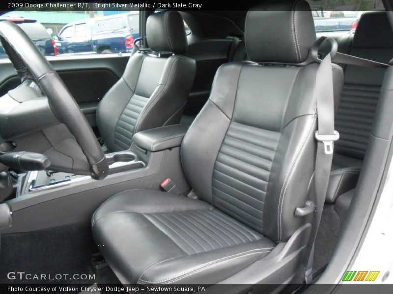 Bright Silver Metallic / Dark Slate Gray 2009 Dodge Challenger R/T