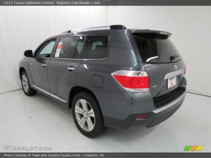 Magnetic Gray Metallic / Ash 2013 Toyota Highlander Limited