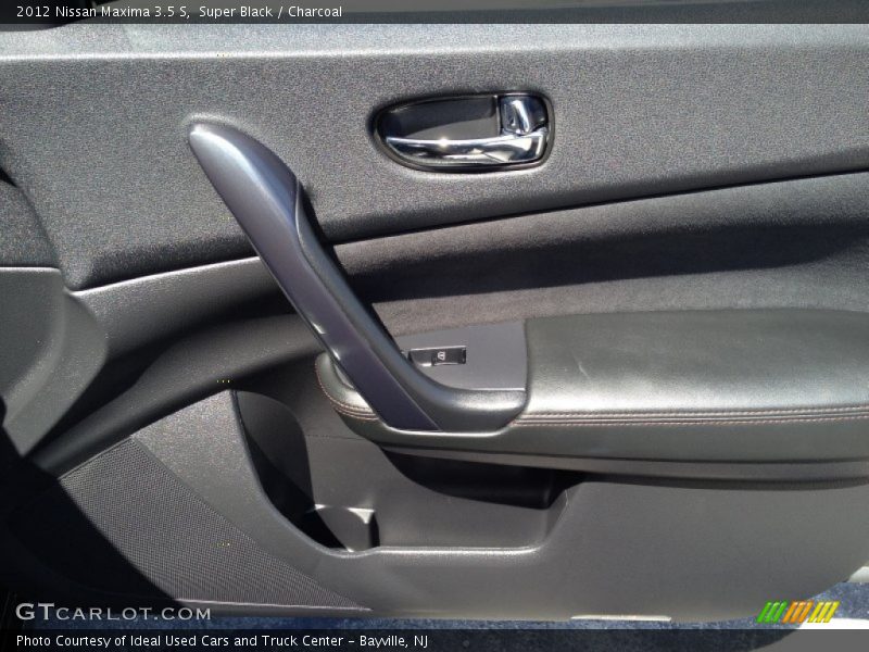 Super Black / Charcoal 2012 Nissan Maxima 3.5 S