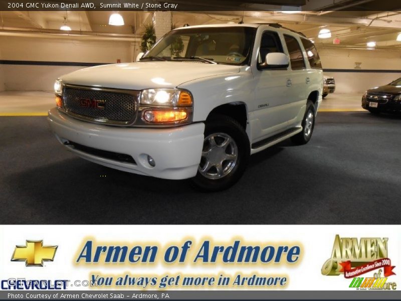 Summit White / Stone Gray 2004 GMC Yukon Denali AWD