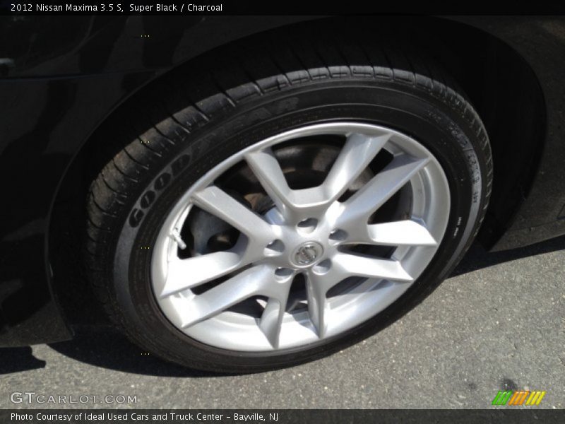Super Black / Charcoal 2012 Nissan Maxima 3.5 S