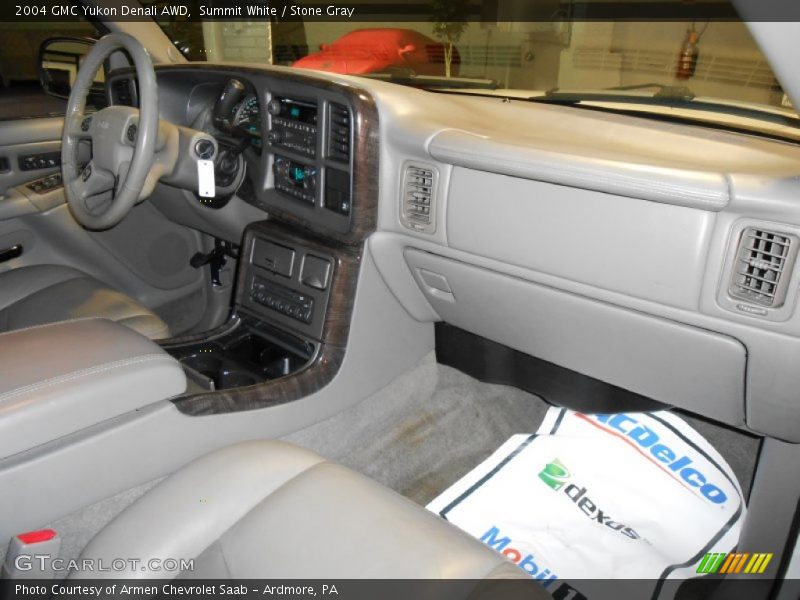 Stone Gray Interior - 2004 Yukon Denali AWD 