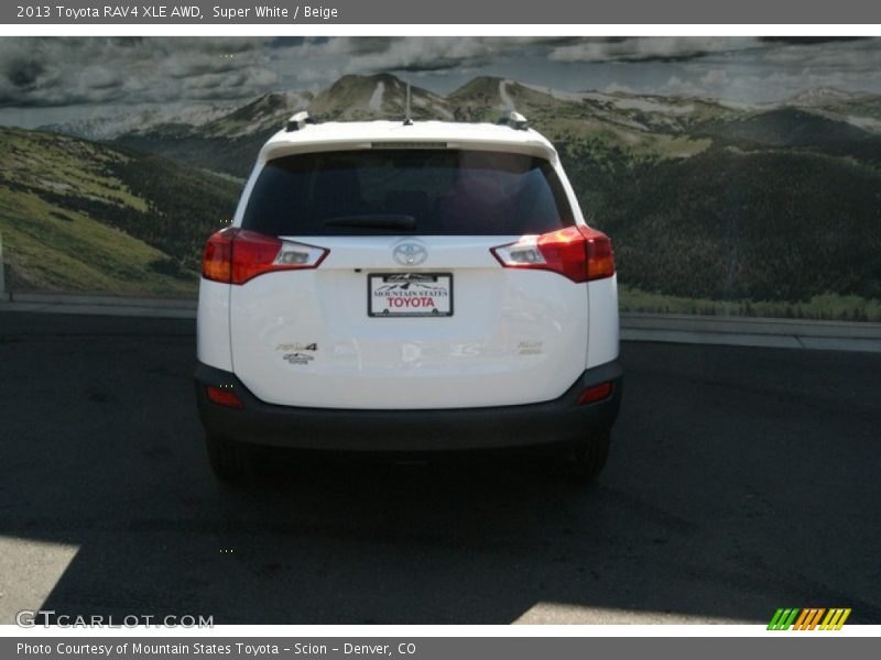 Super White / Beige 2013 Toyota RAV4 XLE AWD