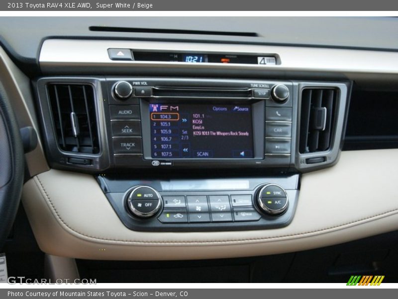 Super White / Beige 2013 Toyota RAV4 XLE AWD